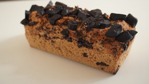 Budín Keto con Trozos de Chocolate – Sin Gluten & Sin Azúcar